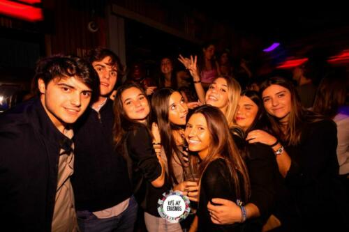 Kiss My Erasmus @Cafe Oz Chatelet