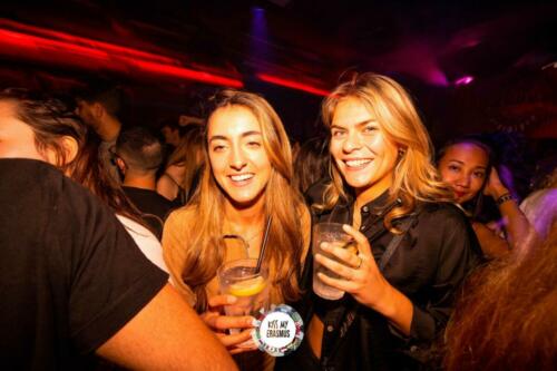 Kiss My Erasmus @Cafe Oz Chatelet