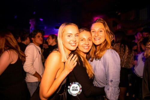 Kiss My Erasmus @Cafe Oz Chatelet