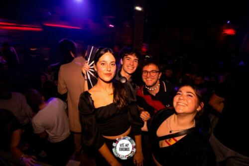 Kiss My Erasmus @Cafe Oz Chatelet