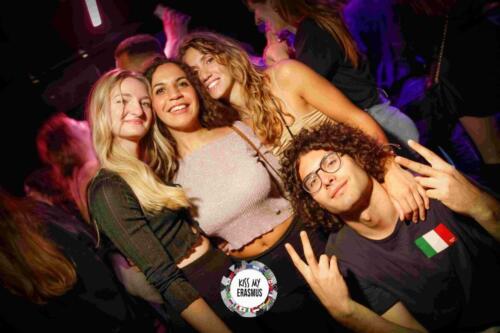 KISS0510221296