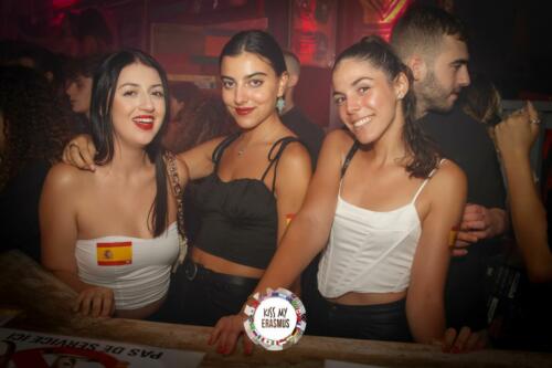 Kiss My Erasmus @ Cafe Oz (chatelet)
