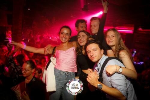 Kiss My Erasmus @ Cafe Oz (chatelet)
