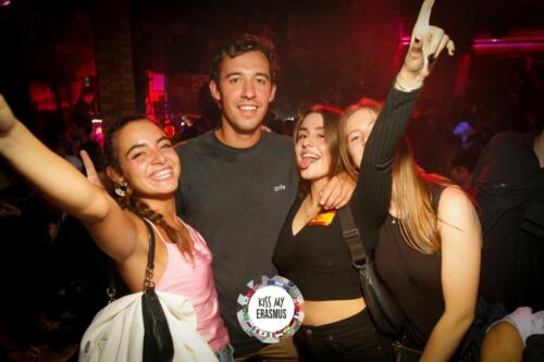 Kiss My Erasmus @ Cafe Oz (chatelet)