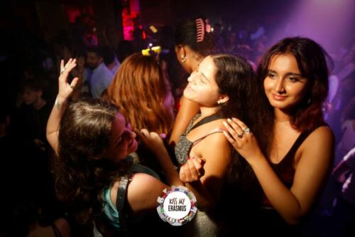 Kiss My Erasmus @ Cafe Oz (chatelet)