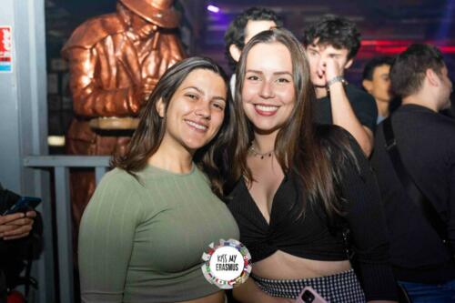 KISS1210223172