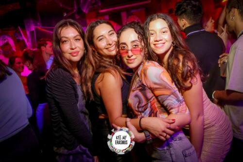 KISS210922 131