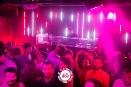 KISS210922 144
