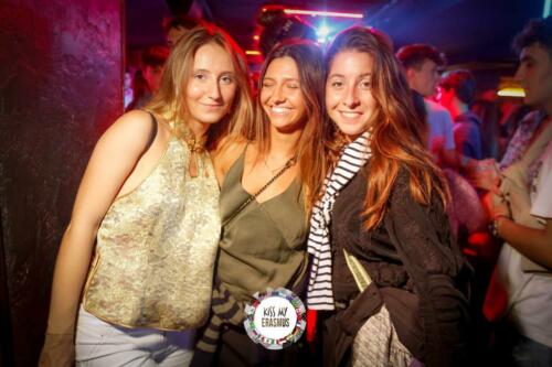 KISS210922 175