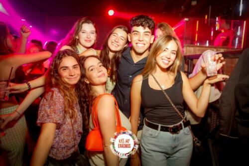 KISS210922 94