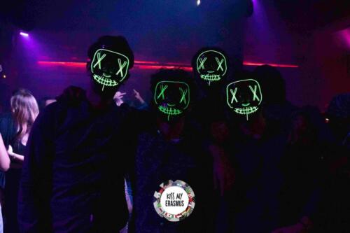 KISS26102216725