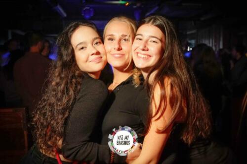 KISS280922 471