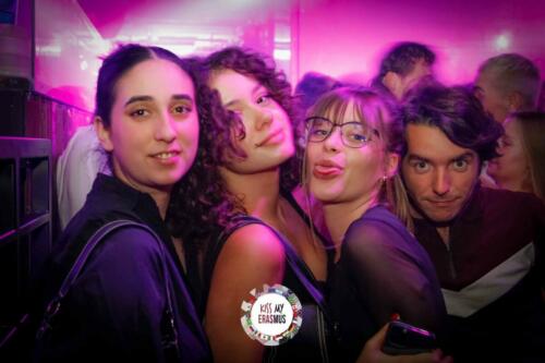KISS280922 480