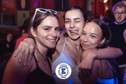 TUESDAY ERASMUS IN PARIS @ CAFE OE (denfert)